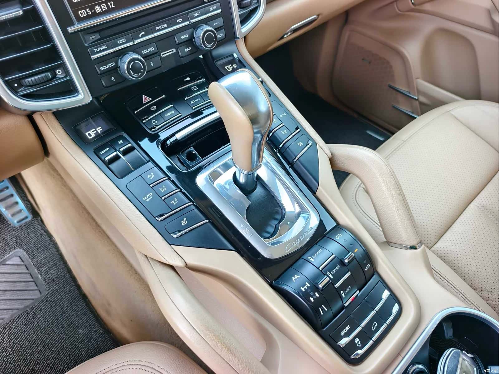 Porsche Cayenne, 2011 9