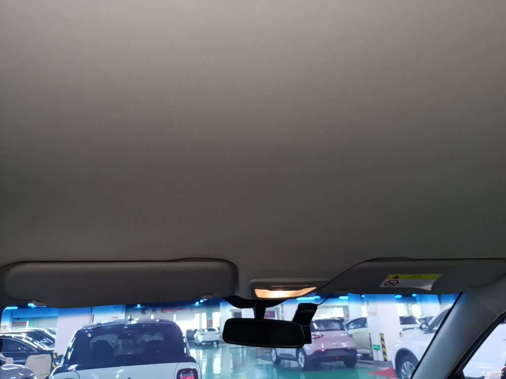 Wuling 510, 2019 18