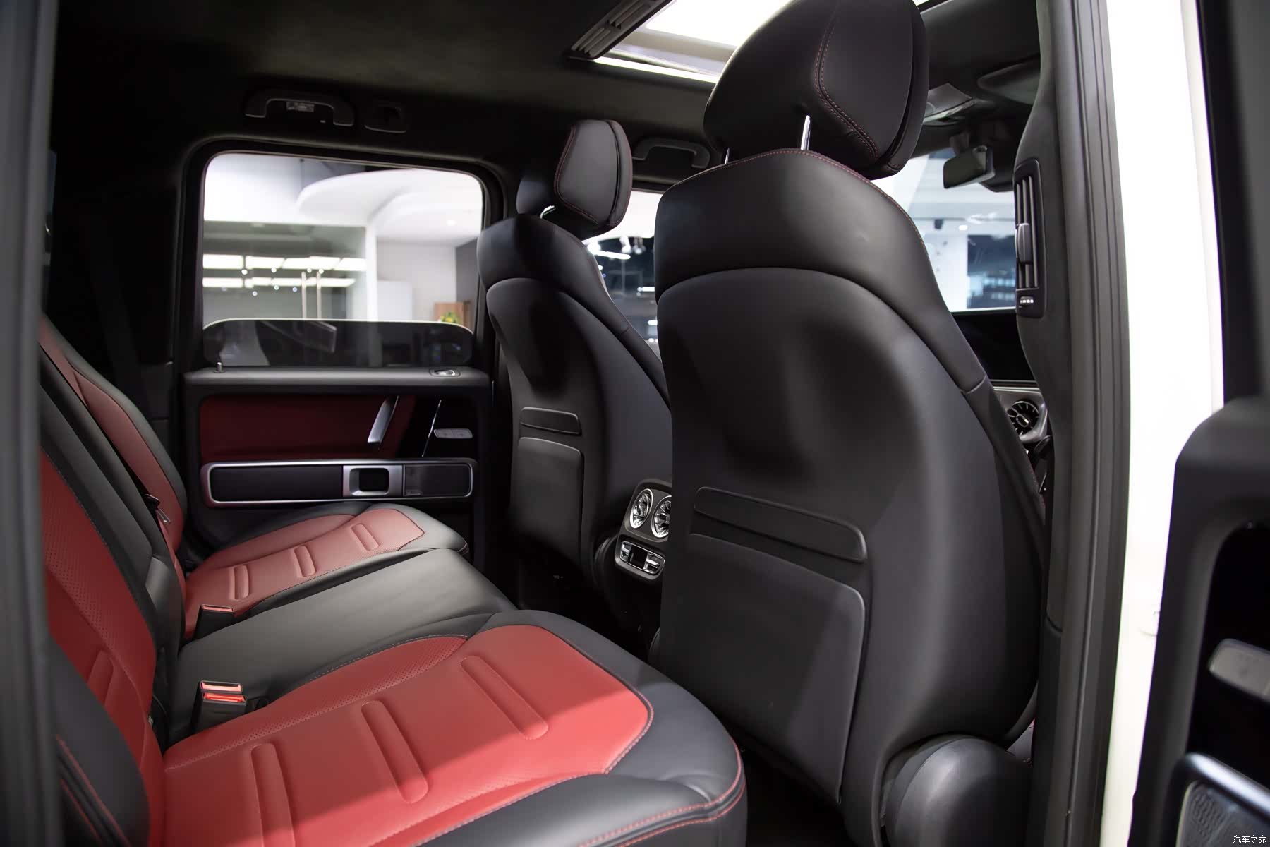Mercedes-Benz G-Class, 2020 11