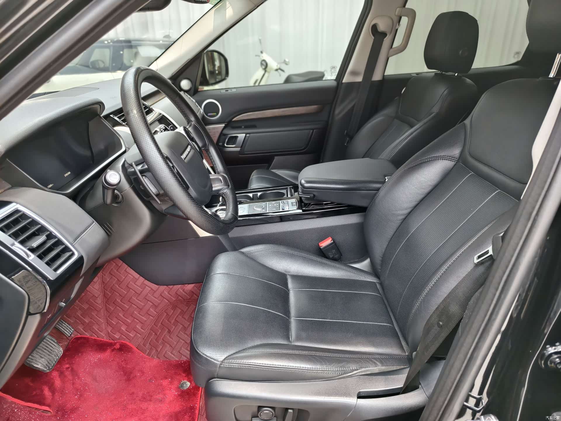 Land Rover Discovery, 2019 10