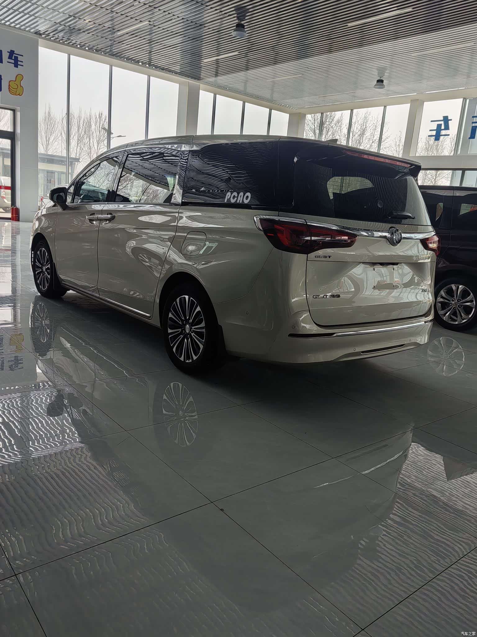 Buick GL8, 2023 3