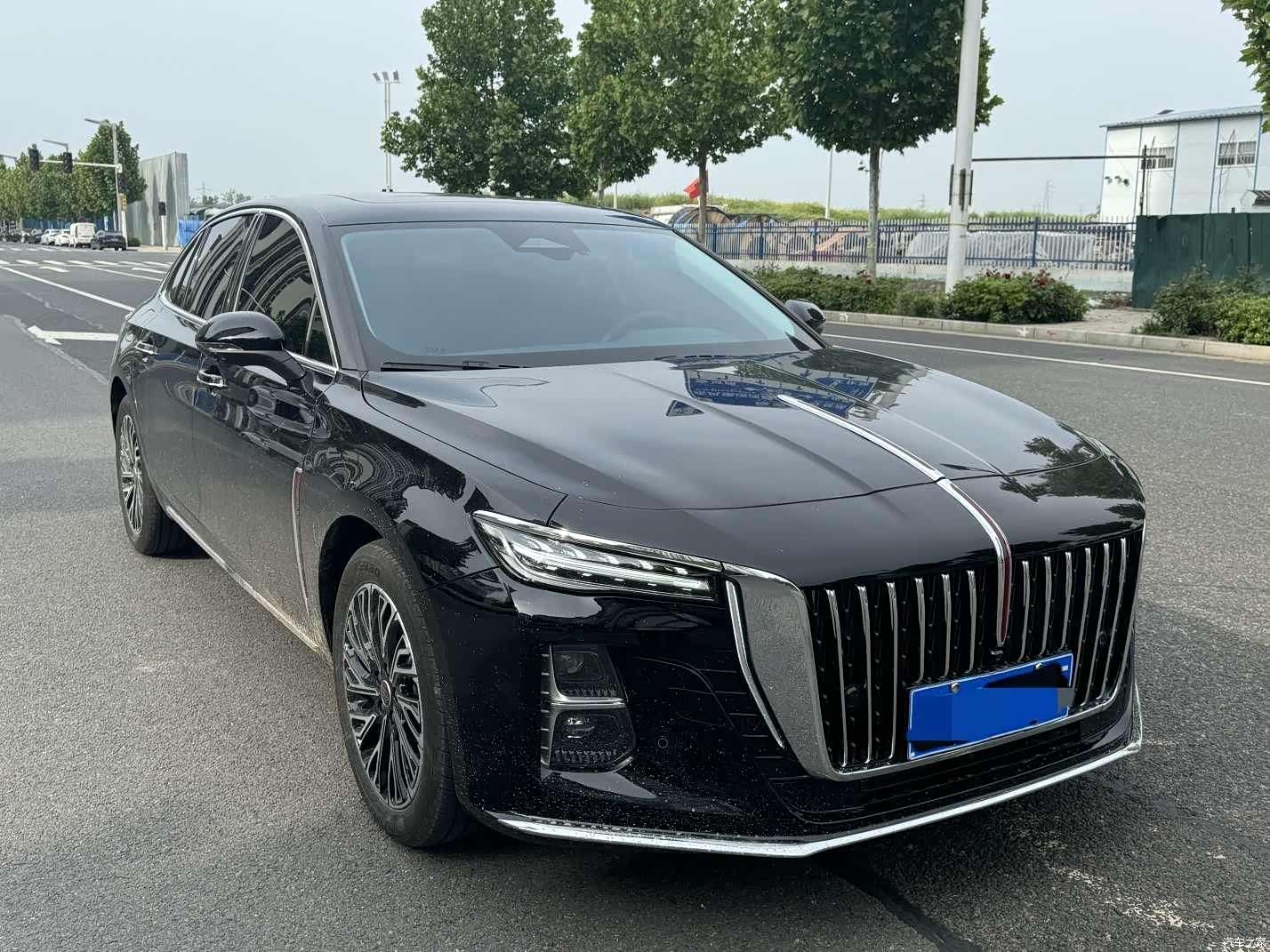 Hongqi H5, 2024 3