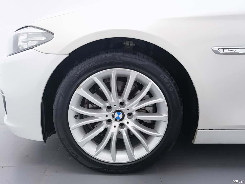 BMW 5 Series, 2015 17