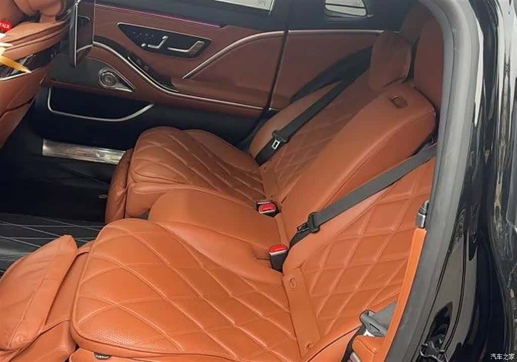 Maybach S-Class, 2023 7