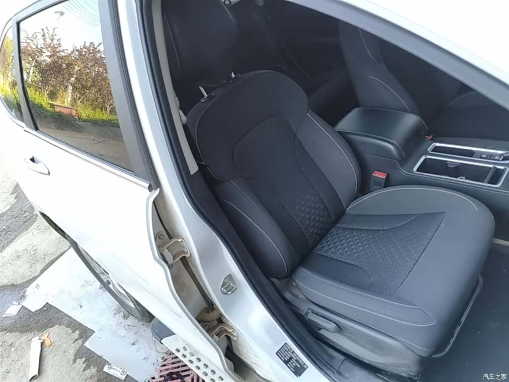 Haval M6, 2021 25