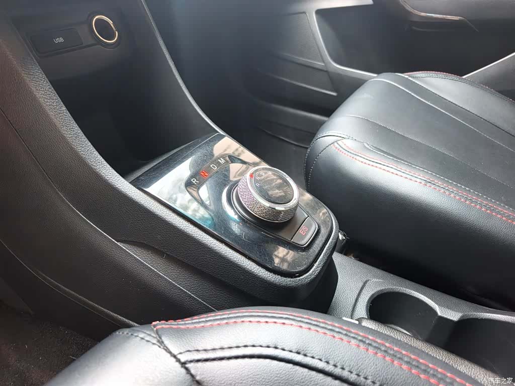 Wuling 310, 2018 13
