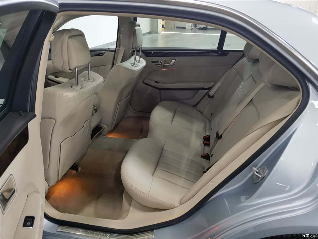 Mercedes-Benz E-Class, 2013 15