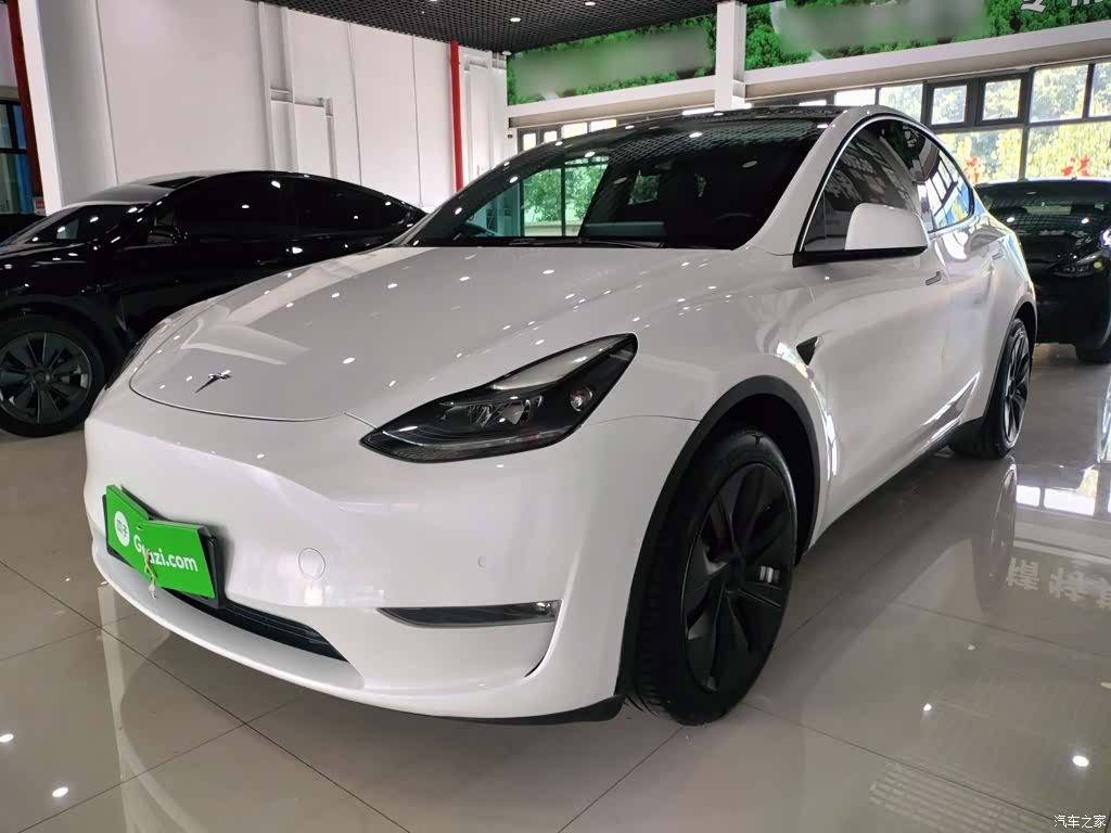 Tesla Model Y, 2021 2