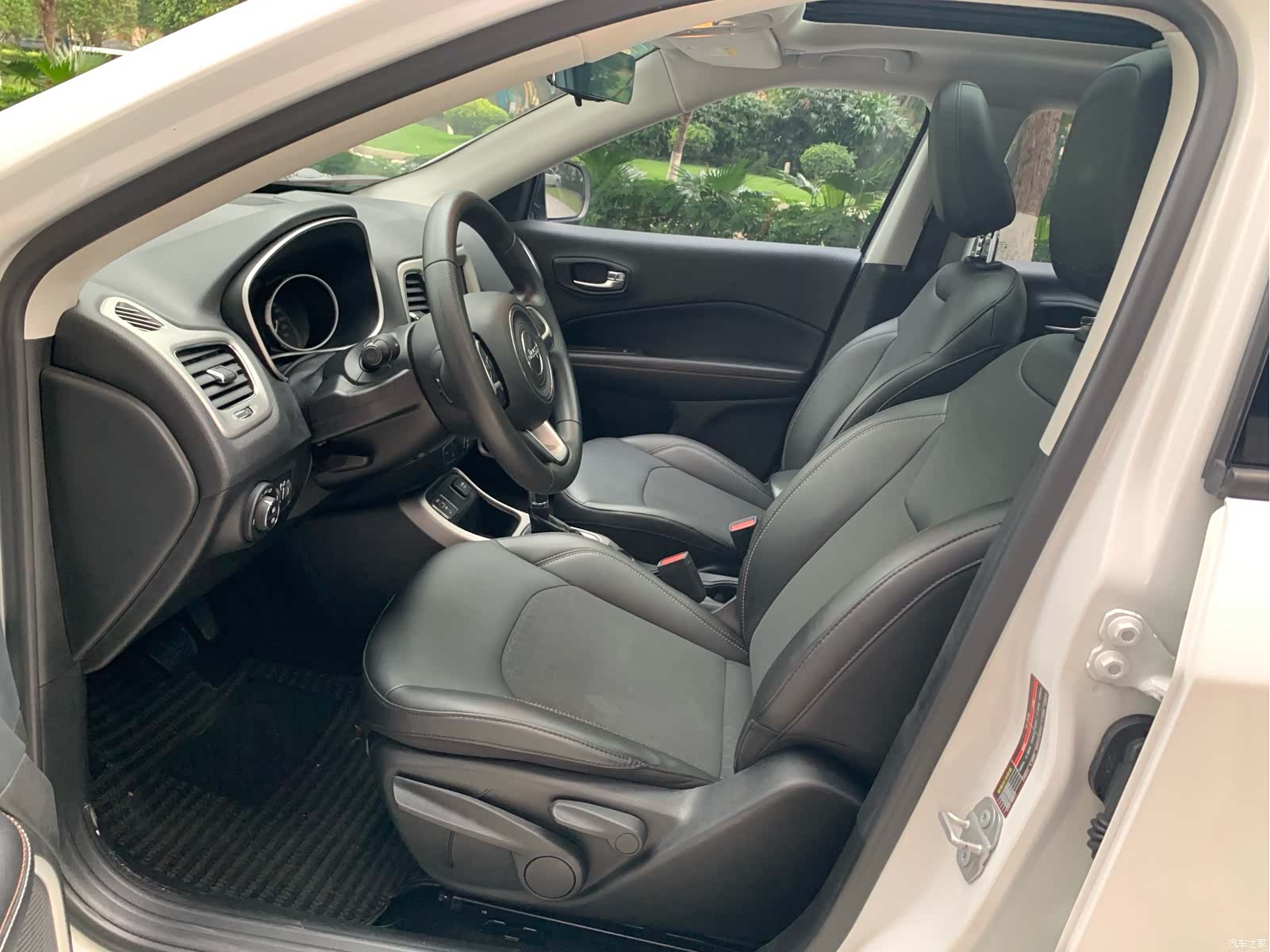 Jeep Compass, 2020 4