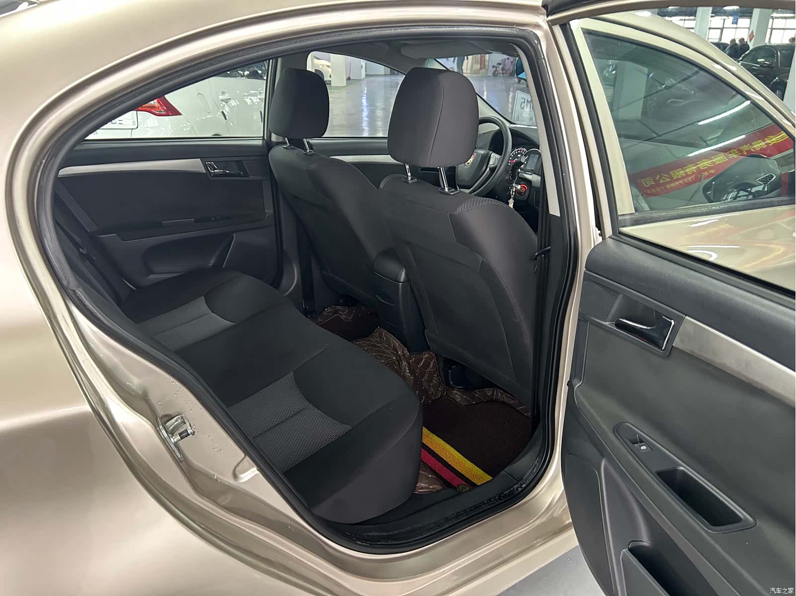 Roewe 350, 2017 14