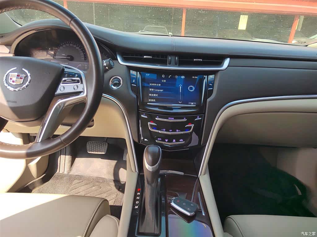 Cadillac XTS, 2015 9