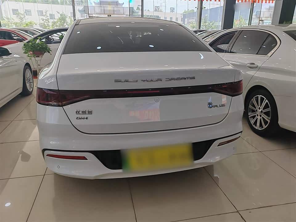 BYD Qin Yuan BYD Qin Yuan