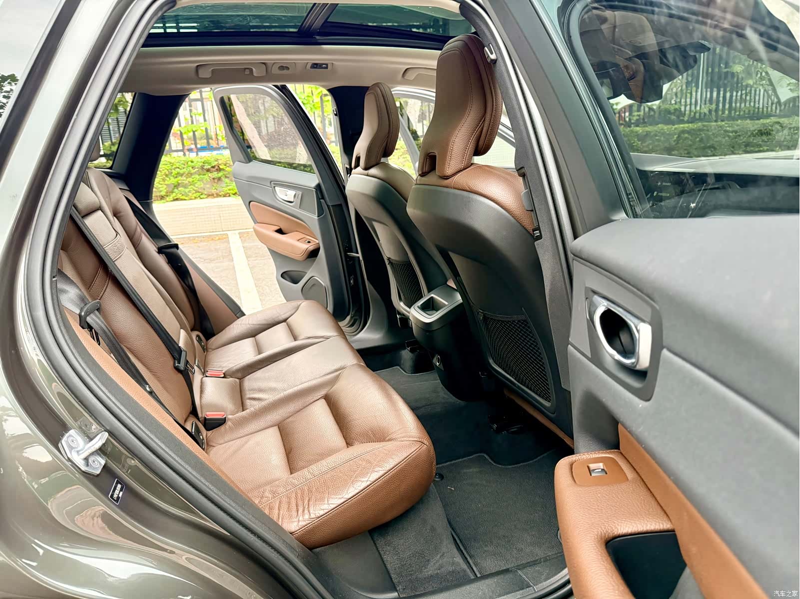Volvo XC60, 2019 18