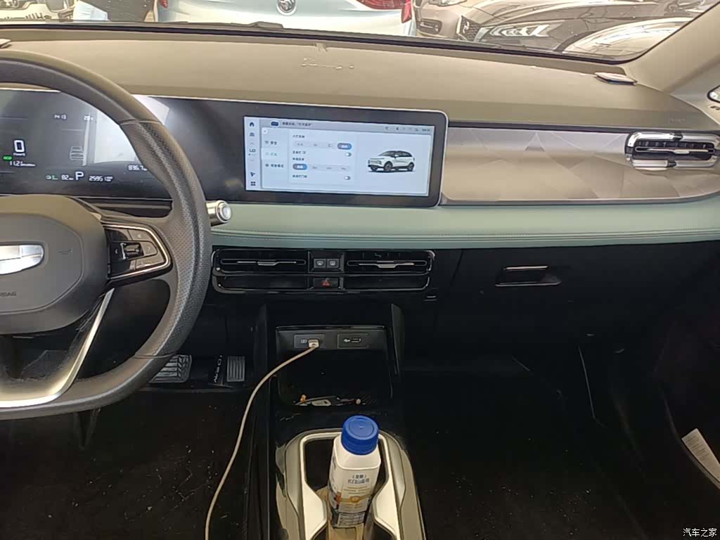 Geely E, 2024 13