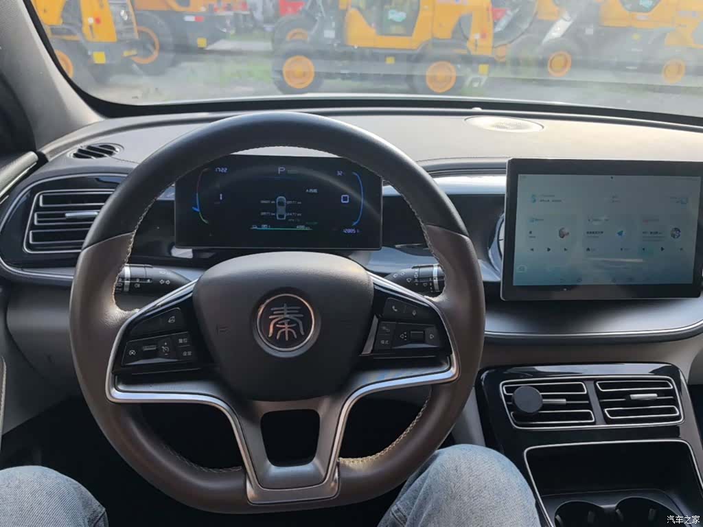 BYD Qin, 2024 10