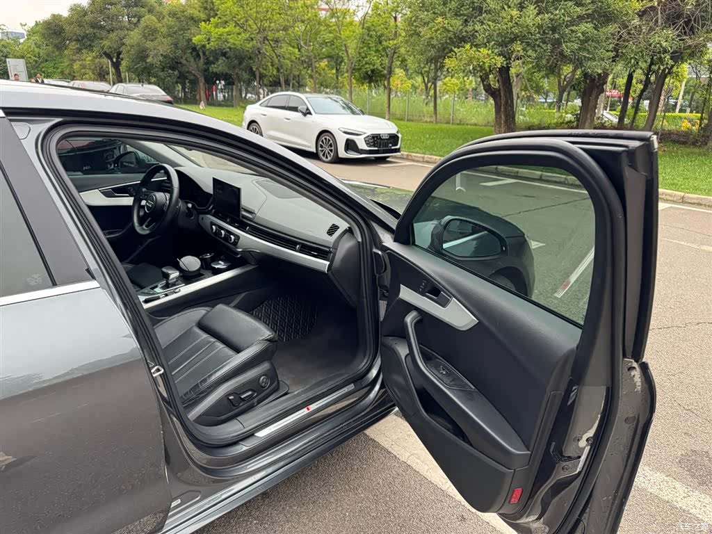 Audi A4L, 2021 24