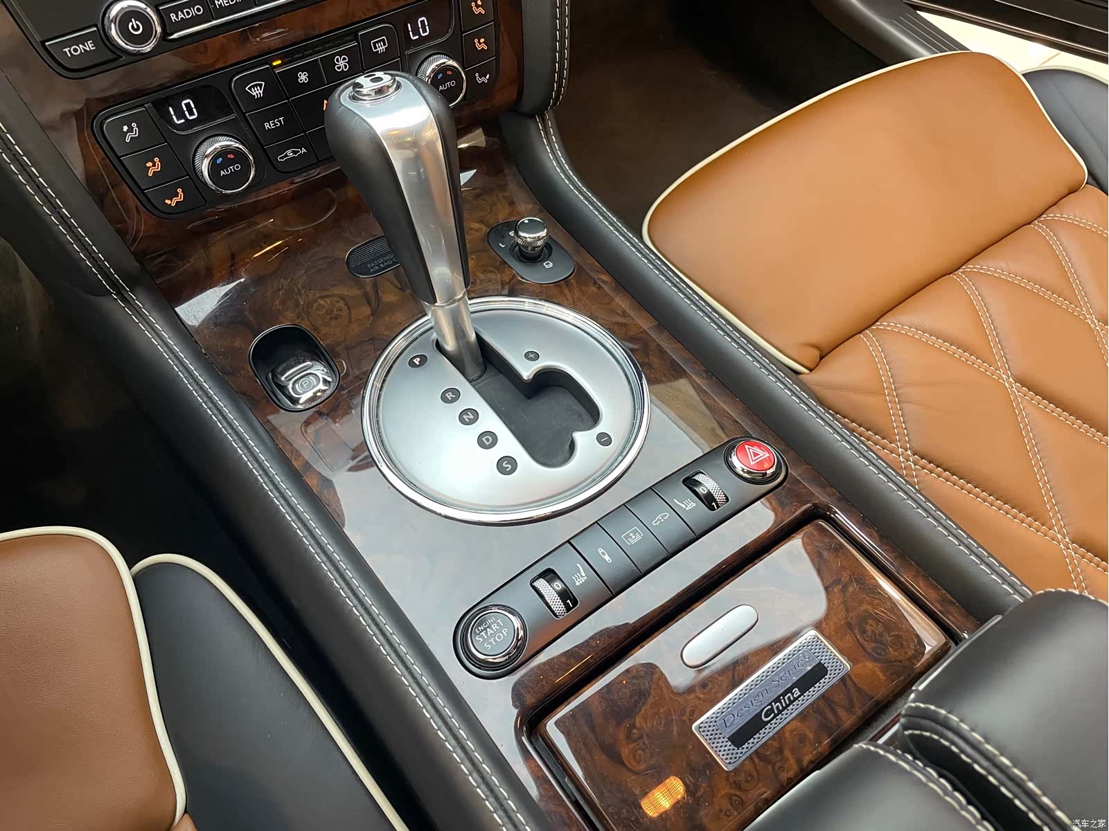 Bentley Flying Spur, 2012 32