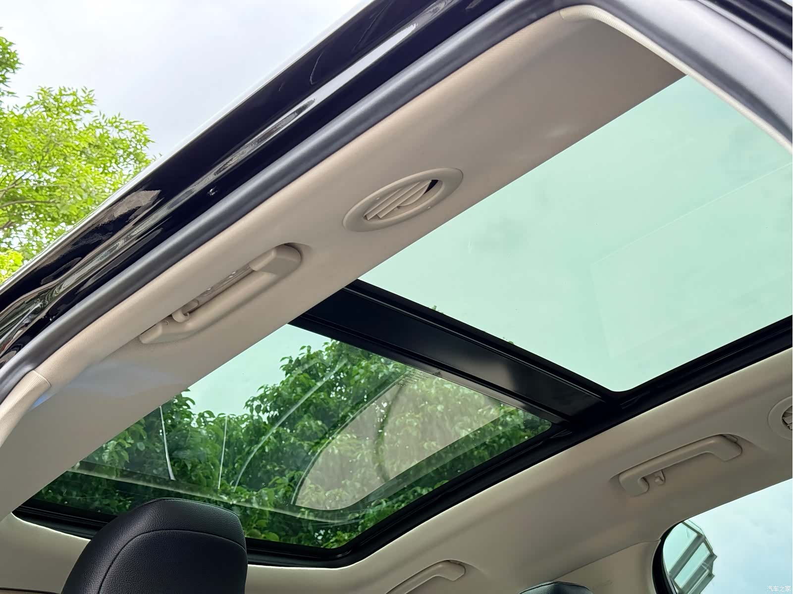 Ford Edge, 2020 11