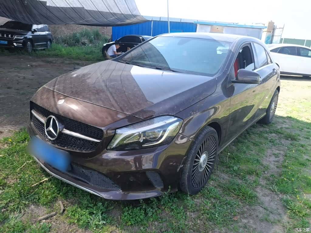 Mercedes-Benz A-Class, 2016 1