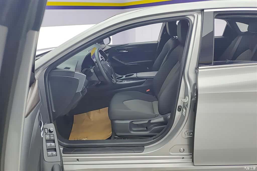 Toyota Avalon, 2022 9
