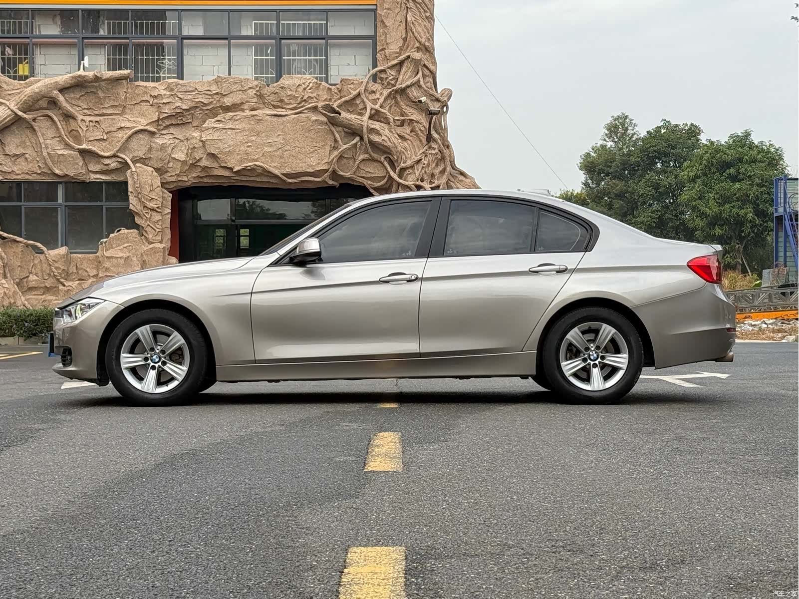 BMW 3 Series, 2015 3