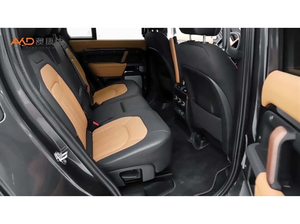 Land Rover Defender, 2023 8