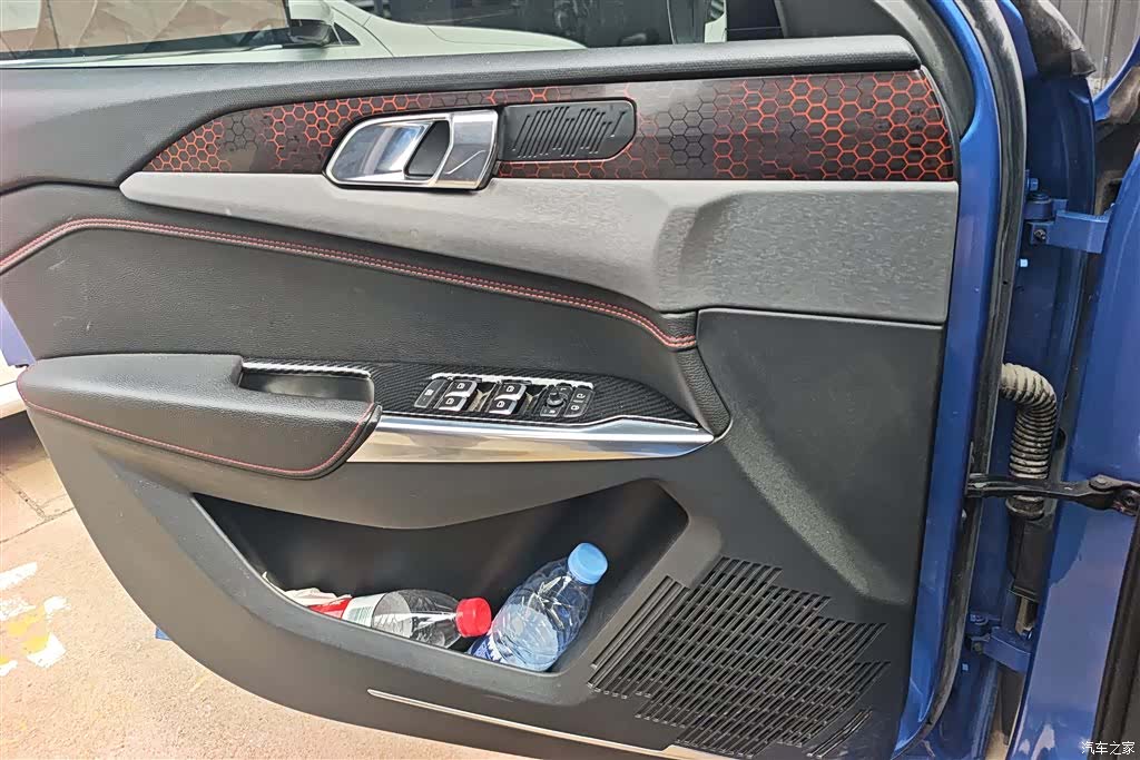 Lynk & Co 01, 2019 7