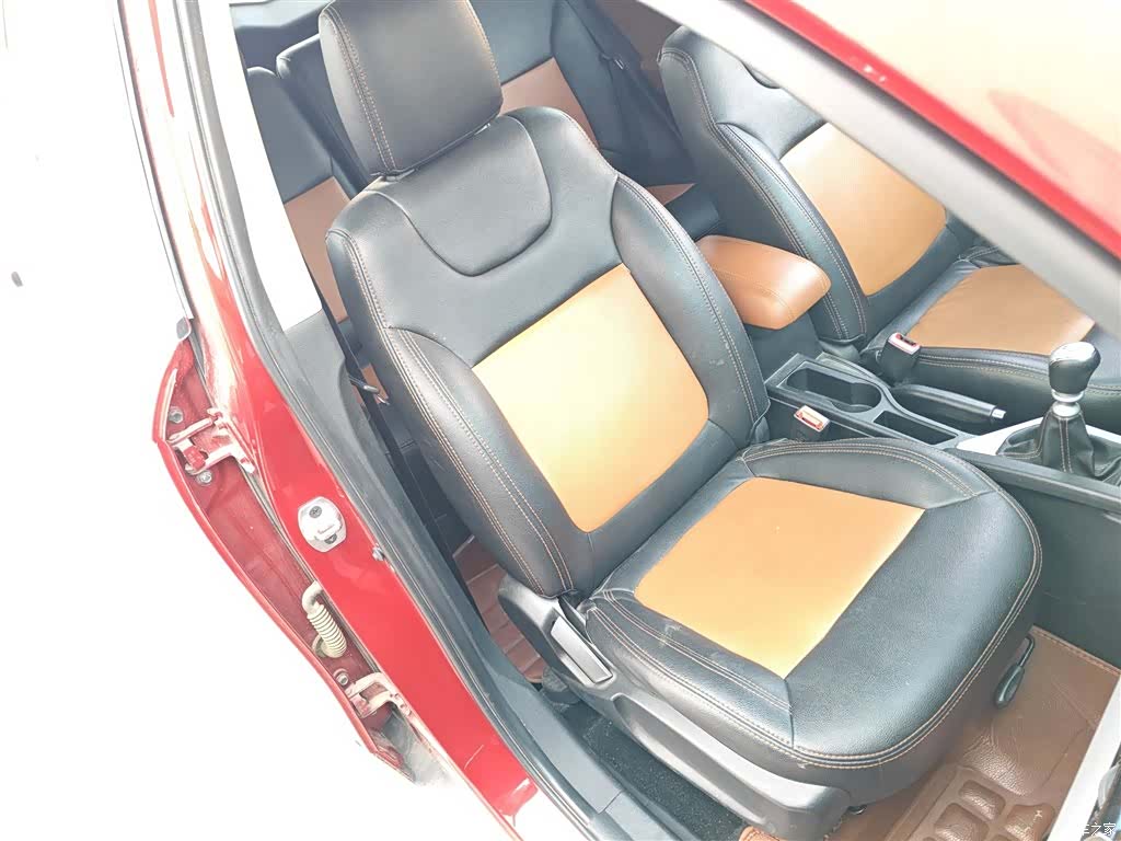 JAC S3, 2015 25