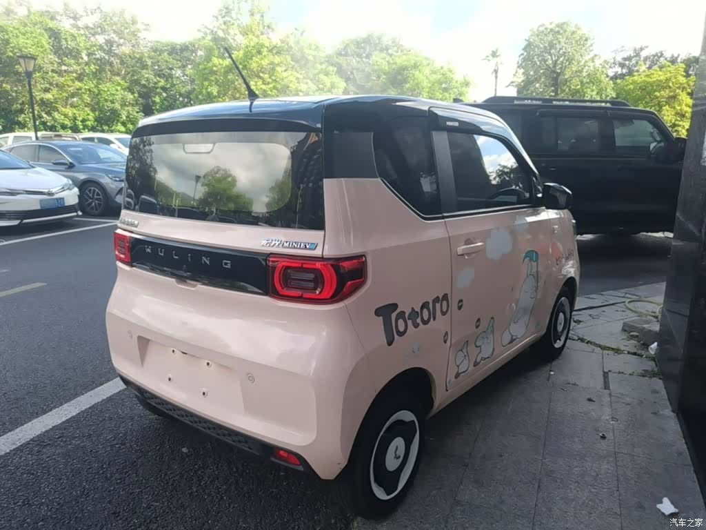 Wuling MINIEV, 2022 7