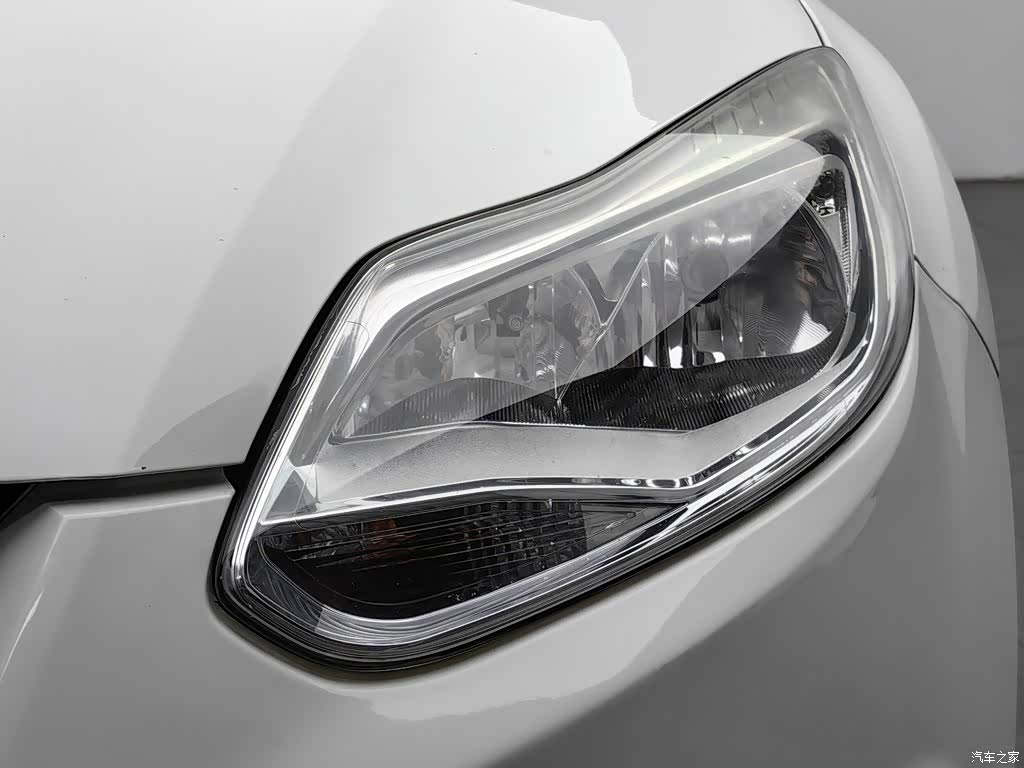 Ford Focus, 2013 7