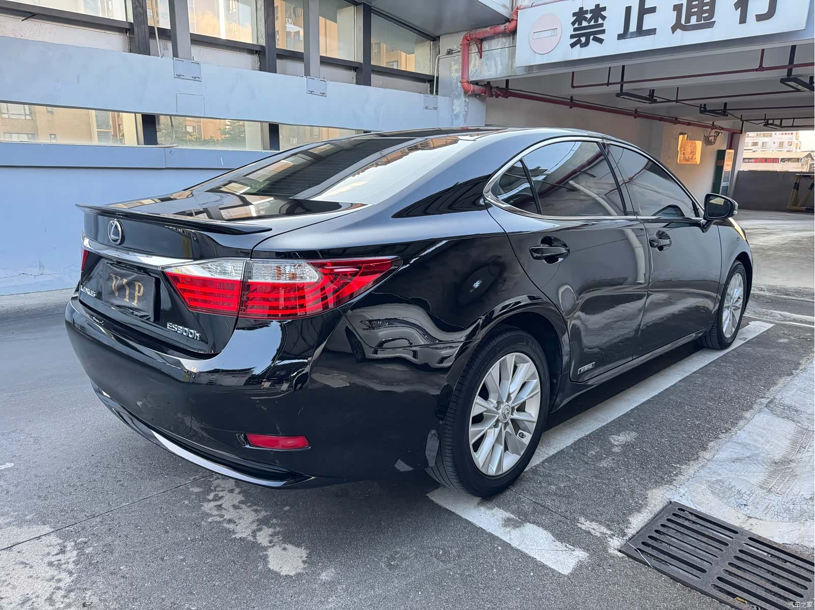 Lexus ES, 2015 17