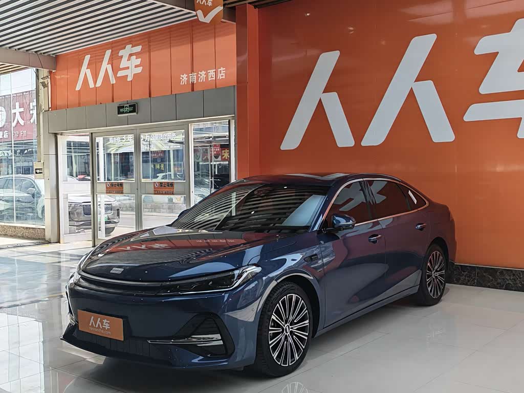 Geely Galaxy A7 EM