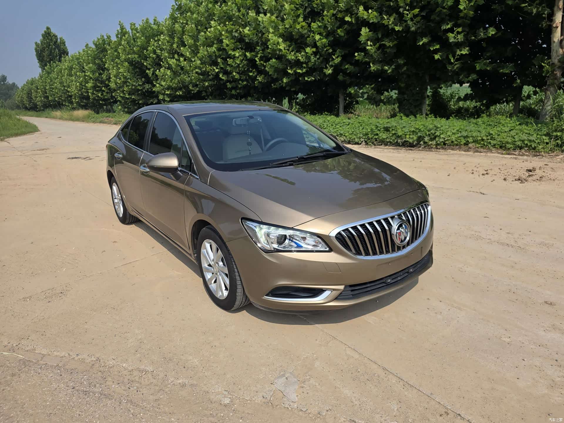 Buick Verano, 2017 3