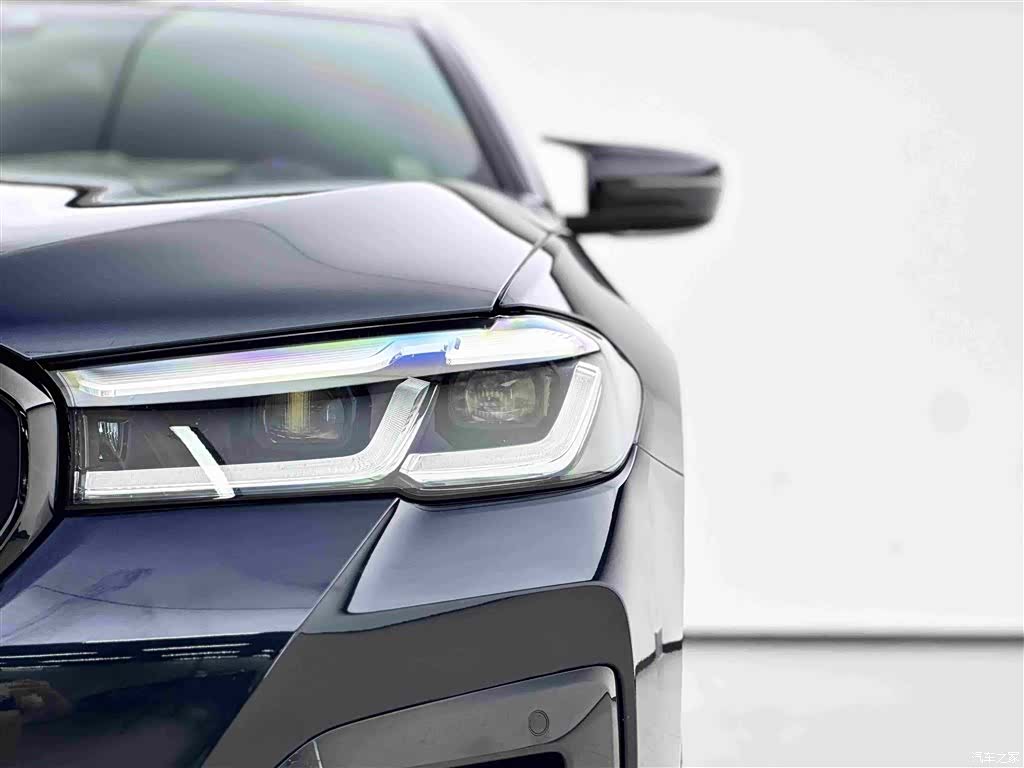 BMW 5 Series, 2023 15
