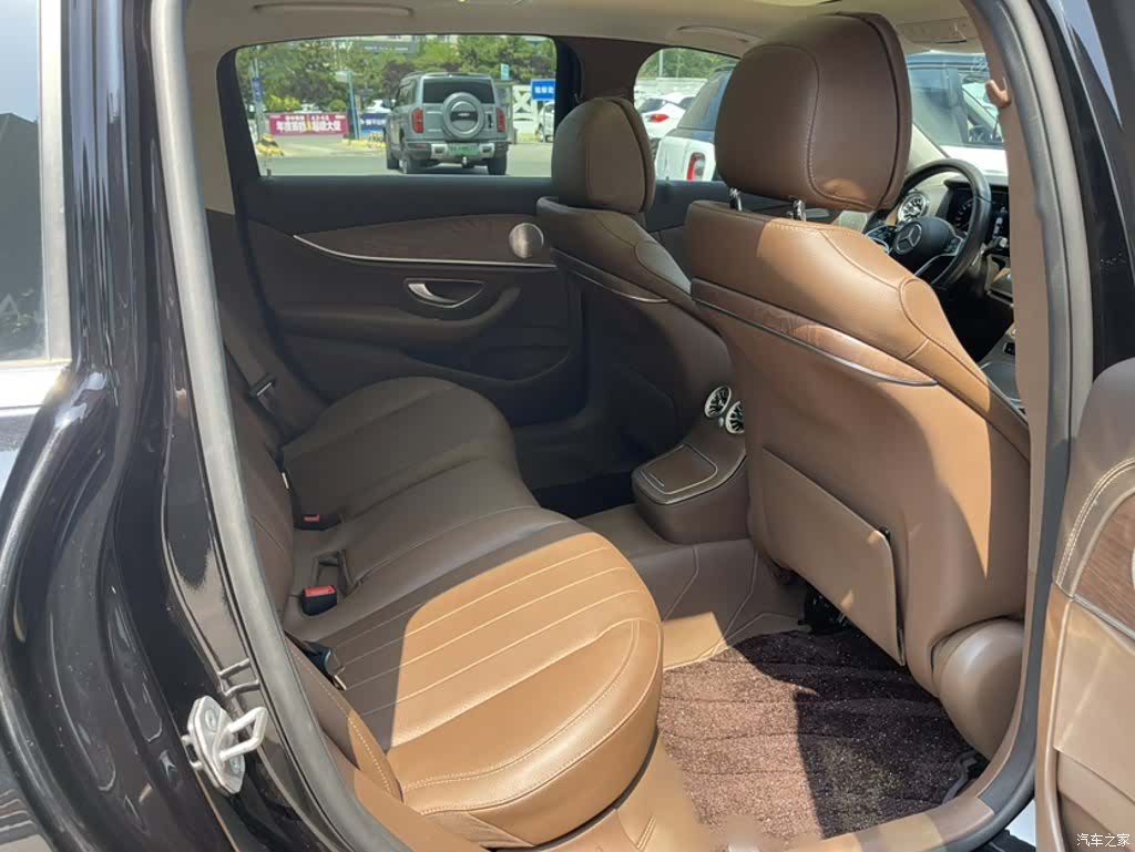 Mercedes-Benz E-Class, 2021 8