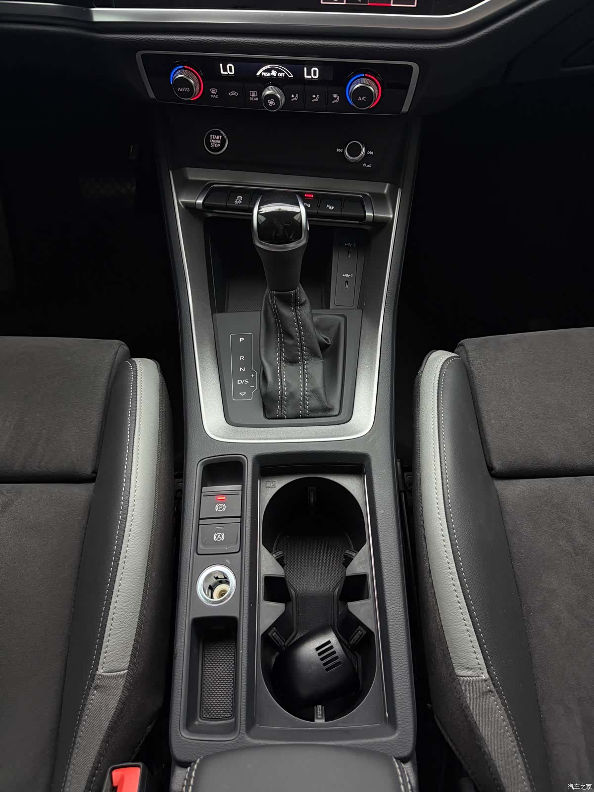 Audi Q3, 2023 12