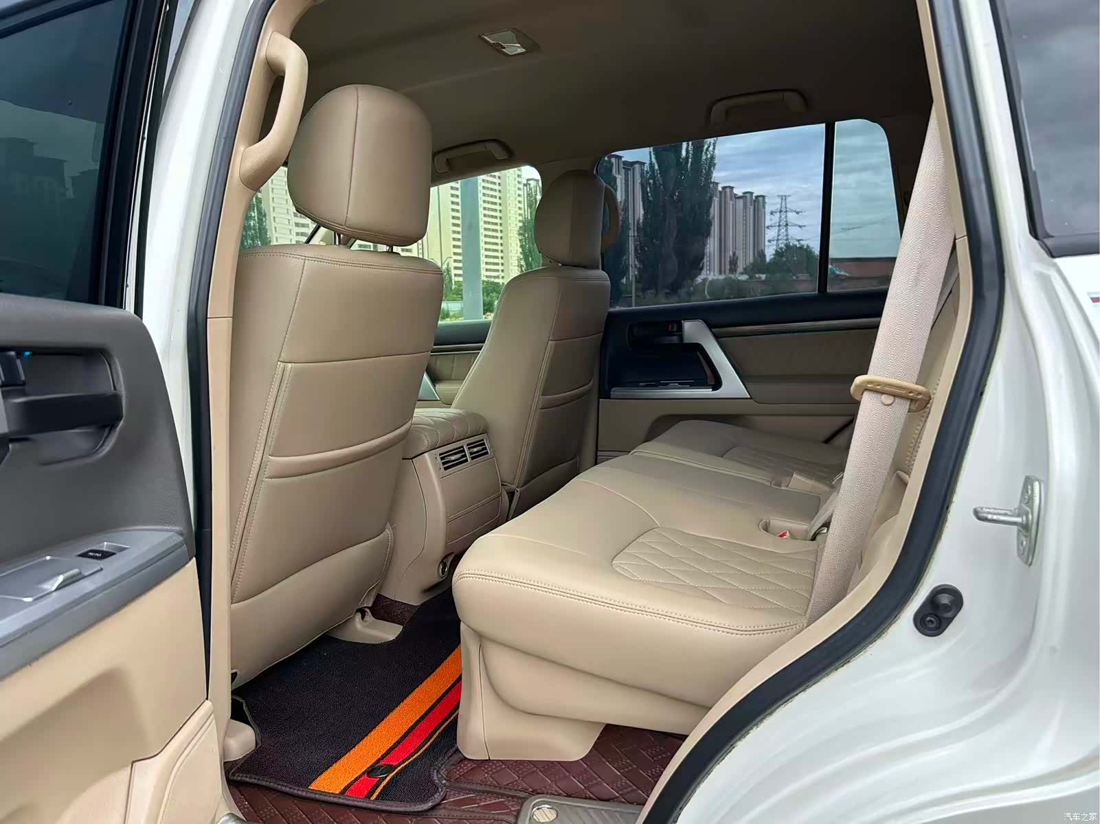 Toyota Land Cruiser, 2015 6