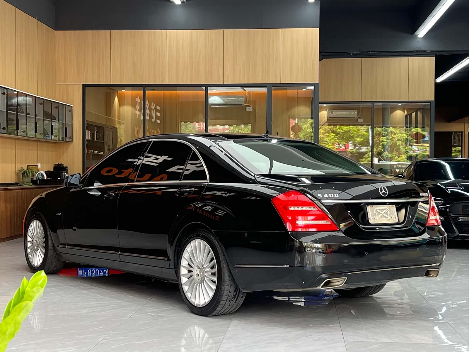 Mercedes-Benz S-Class, 2010 4