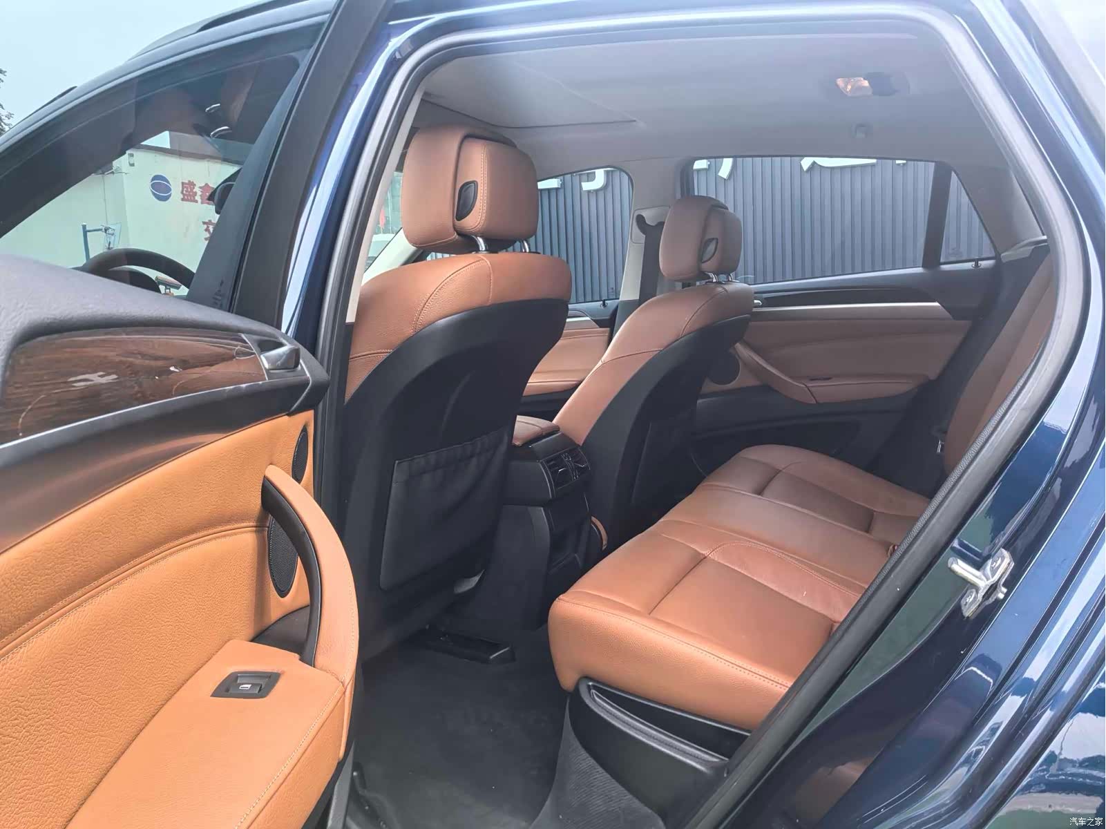 BMW X6, 2014 9