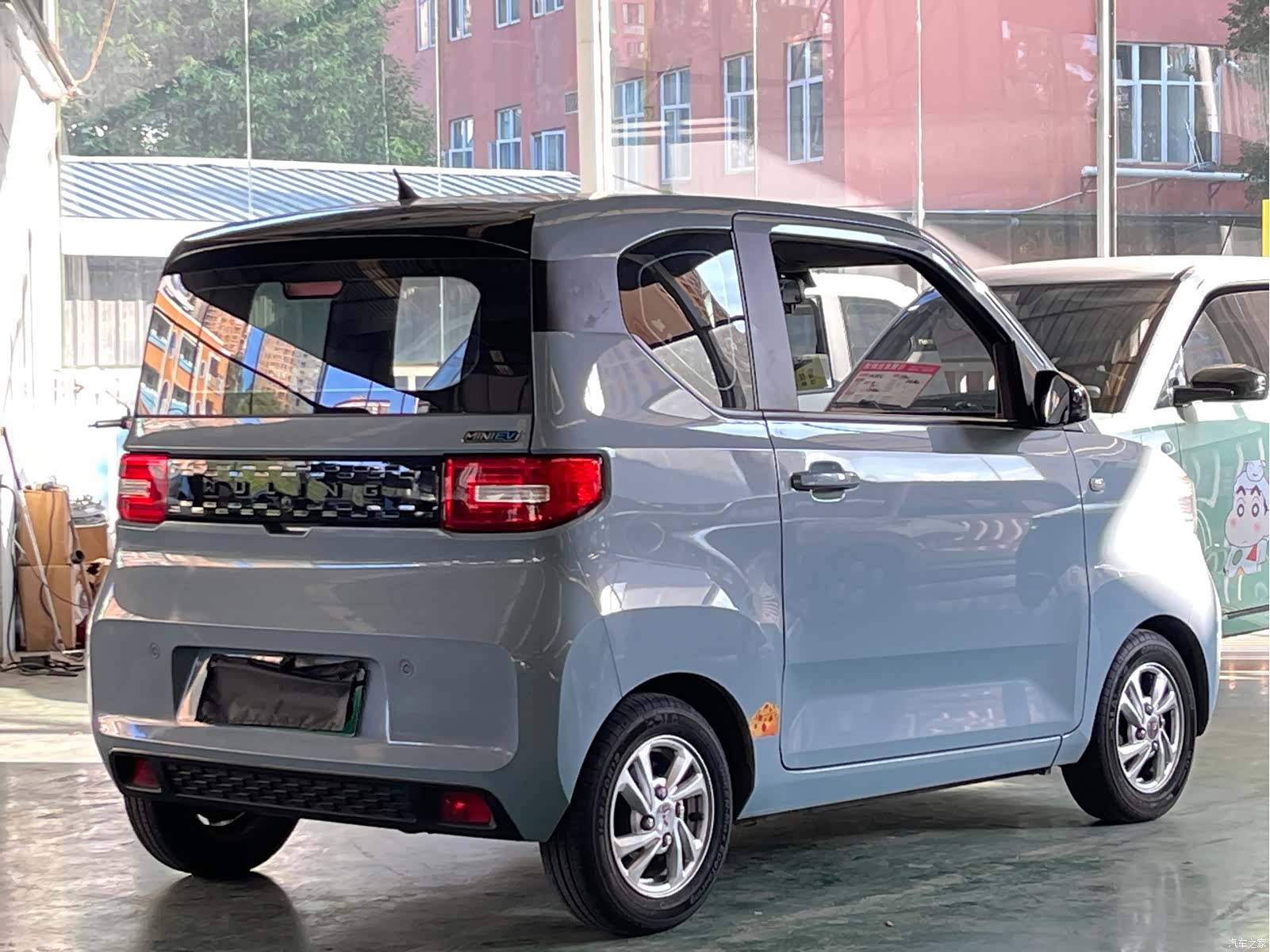 Wuling MINIEV, 2020 6
