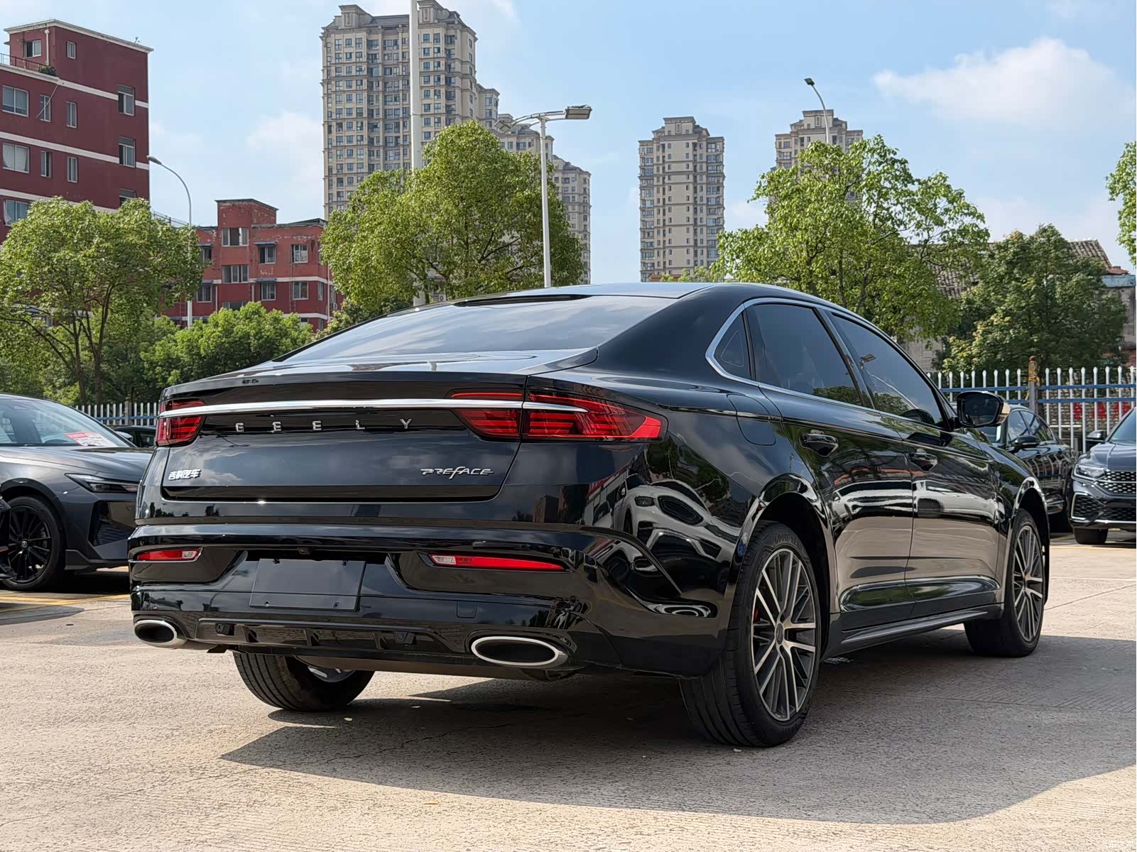 Geely Preface, 2022 6