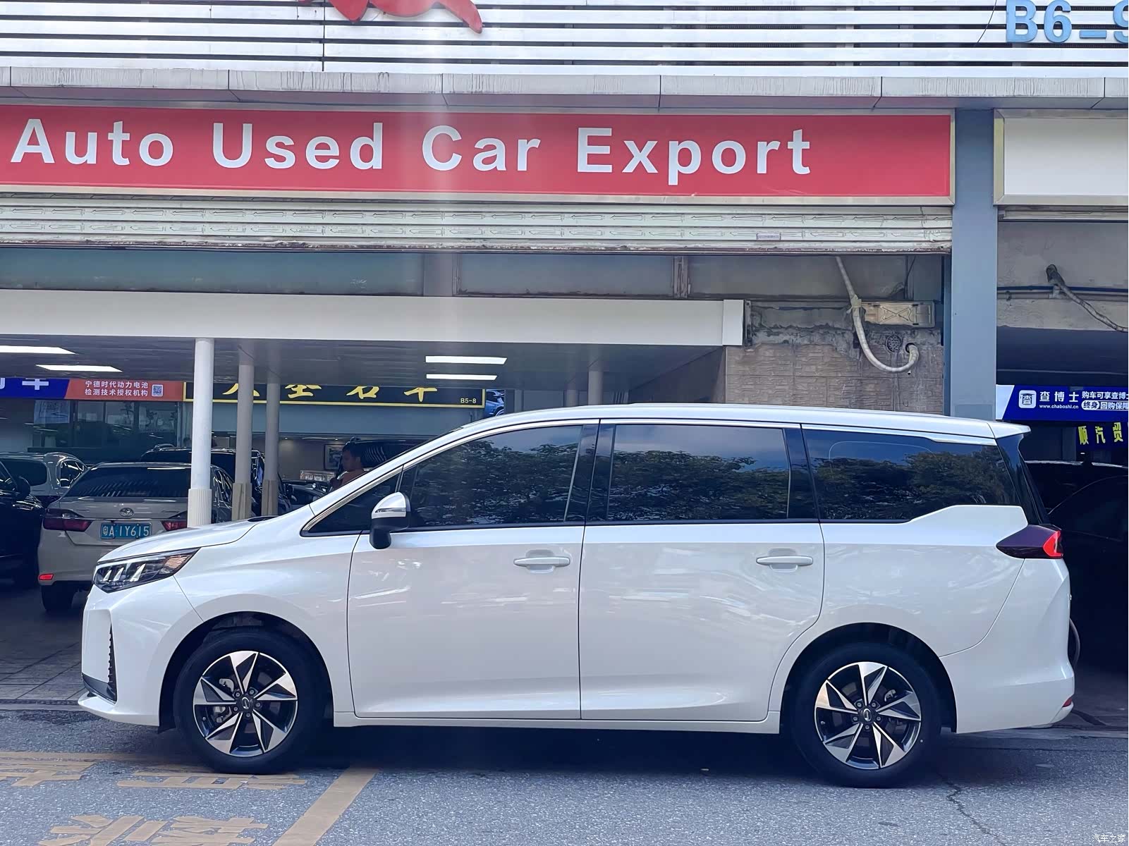 Trumpchi M6, 2024 3