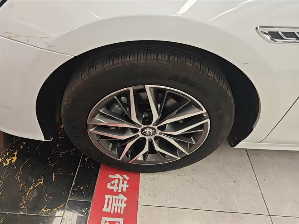 BYD Qin Yuan