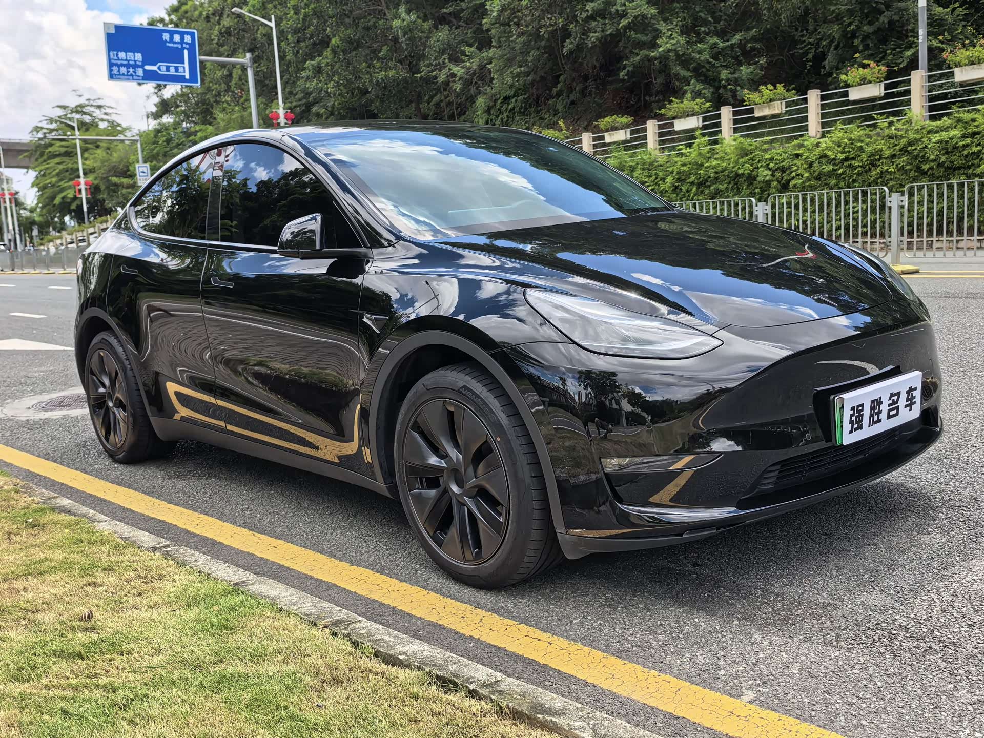 Tesla Model Y, 2024 3
