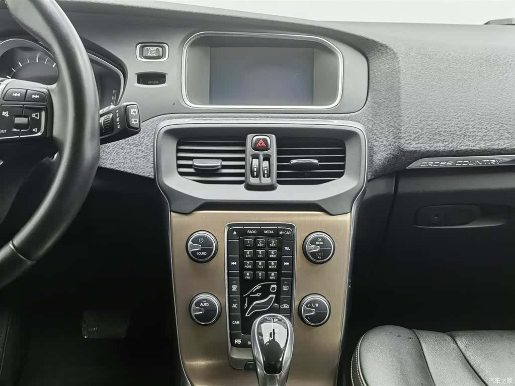 Volvo V40, 2014 12
