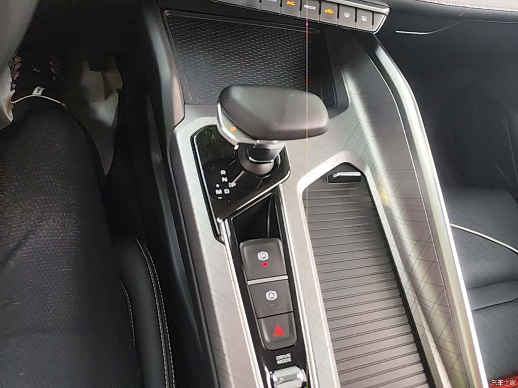 Geely Preface, 2022 14