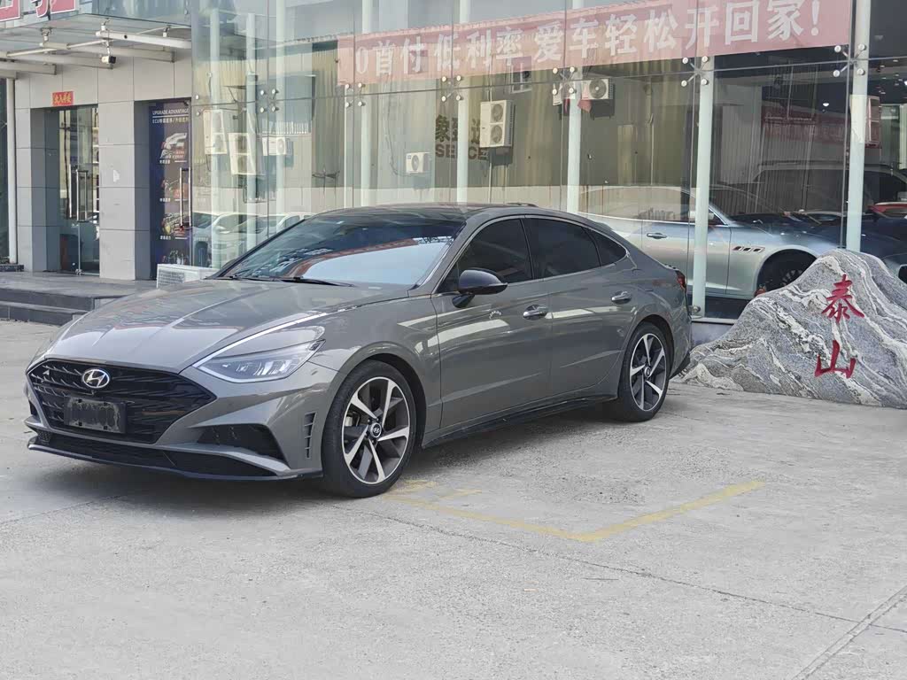 Hyundai