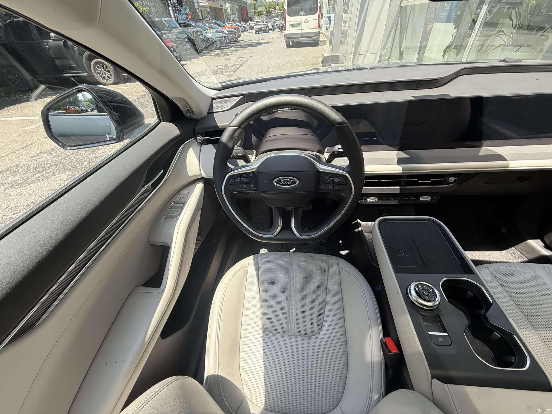 Ford Mondeo, 2026 13