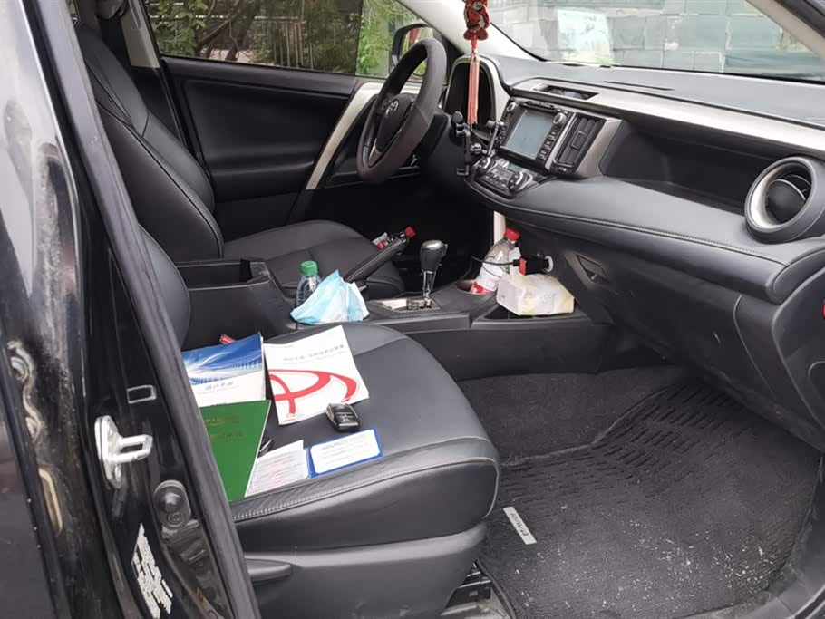 Toyota RAV4 Rongfang