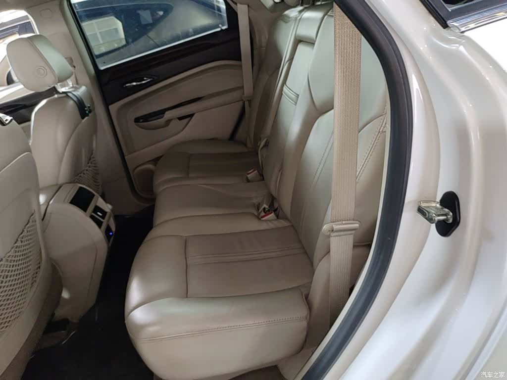Cadillac SRX, 2014 17